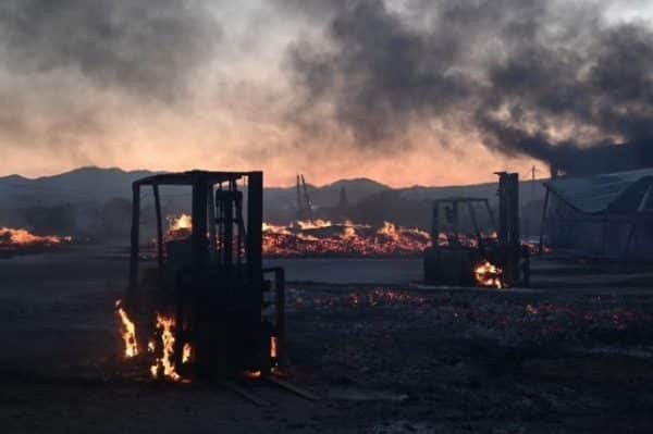  Φωτιά στον Ασπρόπυργο: Απόκοσμες εικόνες από το εργοστάσιο που ξέσπασε η πυρκαγιά (φωτο)