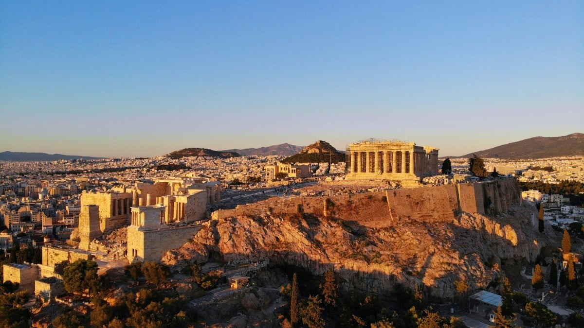 Που οφείλουν τα ονόματά τους οι δημοφιλείς περιοχές του κέντρου της Αθήνας;