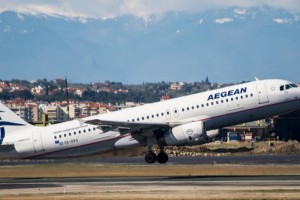 Συναγερμός σε πτήση της Aegean: Αγωνία για τους επιβάτες