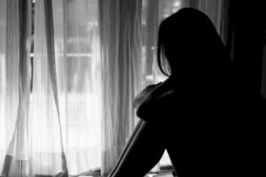 Υπόθεση βιασμού στη Θεσσαλονίκη: Τα ασύλληπτα «χτυπήματα» της μοίρας στην 24χρονη - Πώς «έχασε» γονείς και σύντροφο
