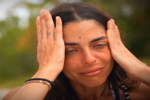 Survivor 5 - Σε σοκ η Μυριέλλα: Τρομακτική η τούμπα της - Έπεσε με τα μούτρα στο μπαούλο εξοπλισμού (video)