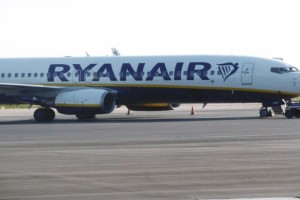 Ryanair: Προσφορά express! Ταξιδέψτε τον Ιούνιο στο εξωτερικό μόλις με €19,99