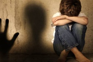 Φρίκη στη Λάρισα: Μητέρα 9χρονου ΑμεΑ καταγγέλλει την κακοποίηση του παιδιού της στο σχολείο