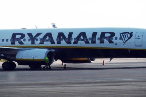 Ryanair: Προσφορά αστραπή! Ταξιδέψτε τον Ιούνιο με πτήσεις από €24,99