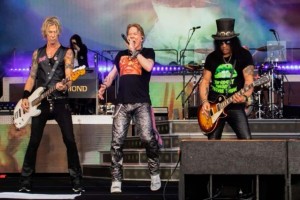 Guns N' Roses: Η ιστορία της θρυλικής μπάντας που καταφθάνει στην Αθήνα για μια μοναδική συναυλία στις 22 Ιουλίου στο ΟΑΚΑ!
