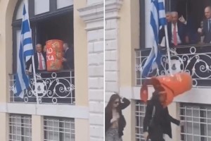 Σκηνικό από ταινία στην Κέρκυρα: Μπότης από το δημαρχείο έπεσε στο κεφάλι περαστικής - Το διακωμώδησαν (video)