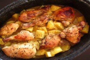 Ζουμερό κοτόπουλο στο φούρνο - Το μυστικό στη μαρινάδα του