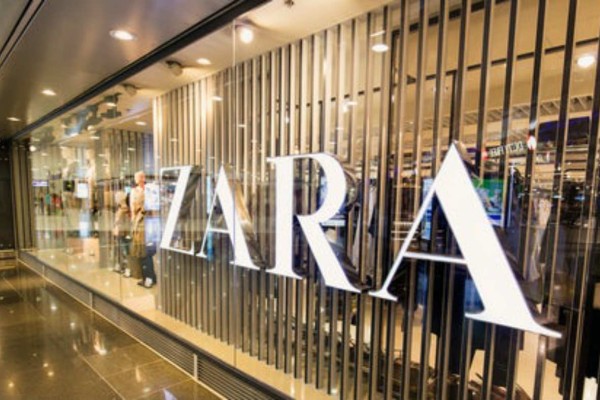 Σούπερ προσφορές στα ZARA: Πλεκτή ζακέτα μόνο με 19,99€ - Προλάβετε πριν εξαντληθεί