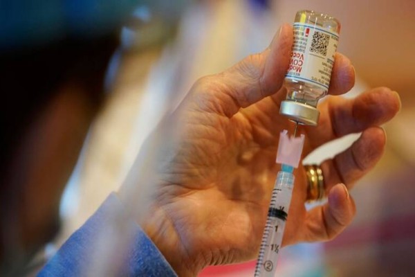 Κορωνοϊός - Γερμανία: Δεν θα αναβληθεί η δεύτερη δόση του εμβολίου