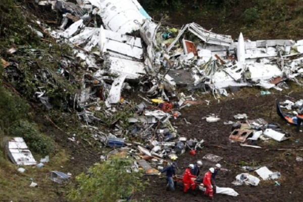 Τραγωδία στη Βραζιλία: Συνετρίβη αεροπλάνο με ποδοσφαιρική ομάδα - Σκοτώθηκαν πρόεδρος και 4 ποδοσφαιριστές  (photo)
