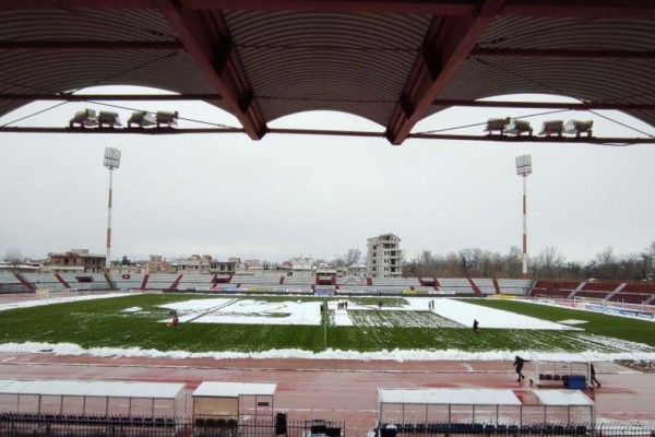 Αναβλήθηκε το Λάρισα - ΑΕΚ λόγω της πυκνής χιονόπτωσης