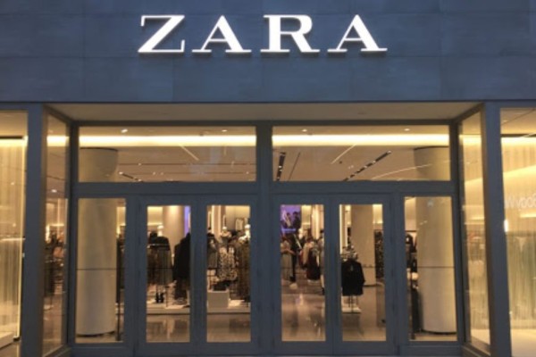 ZARA: Πλεκτή ζακέτα με τσέπες μόνο με 15,99€ από 29,95!