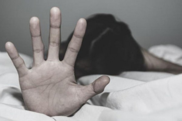 Φρίκη στη Λάρισα: 40χρονος φέρεται να βίασε 22χρονη κόρη φίλου του με νοητική στέρηση!