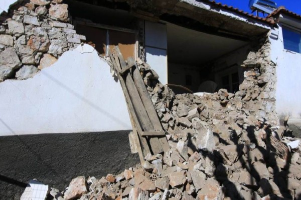 Σεισμός στην Ελασσόνα: Χέρι βοηθείας από την κυβέρνηση - Ποια είναι τα έκτακτα μέτρα για τους σεισμόπληκτους