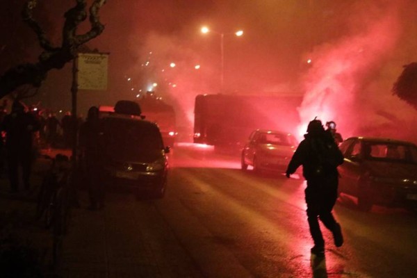 Επεισόδια στην Νέα Σμύρνη: Έρχονται κι άλλες συλλήψεις για τον ξυλοδαρμό του αστυνομικού