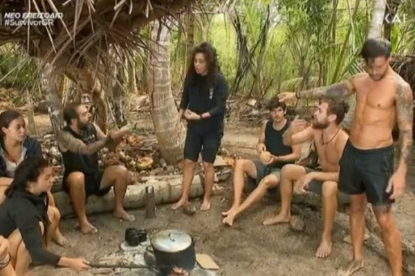 Survivor 4: Άγριος τσακωμός Ηλία και Τριαντάφυλλου - «Άντε γεια κι εσύ ρε - Πέφτω 30 επίπεδα πιο κάτω»