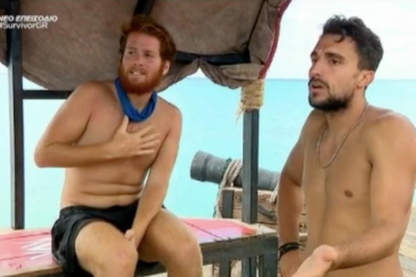 Survivor 4: Χαμός στον πάγκο των «Μπλε» - Ζήτησαν να μην παίξει ο Καλίδης για να μην χάσουν