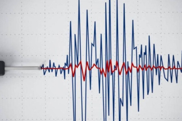Σεισμός 5,9 Ρίχτερ στην Ινδονησία: Κινητοποίηση για διάσωση και παροχή βοήθειας