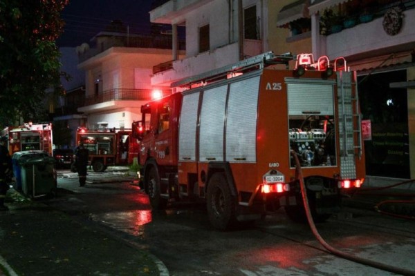 Οικογενειακή τραγωδία στη Νέα Ερυθραία: Διασωληνωμένη στο νοσοκομείο η μητέρα (Video)