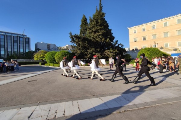 syntagma-allagi-frouras-pontioi-genoktonia-pontiwn