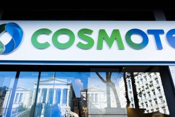 Cosmote: Προσλήψεις μ' ένα απλό απολυτήριο Λυκείου