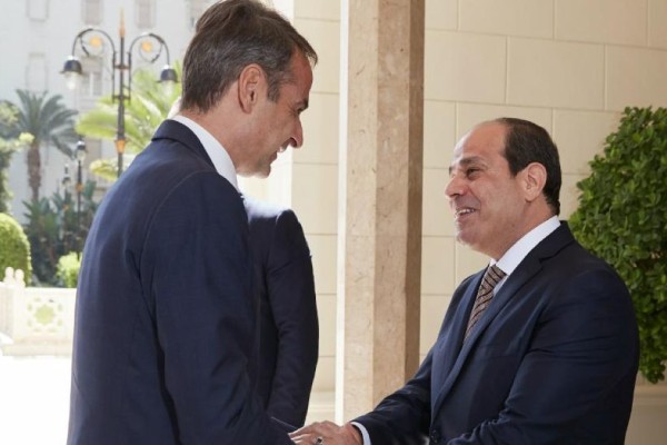 Ο Μητσοτάσκης συναντάει Αλ Σίσι - Τουρκία, ΑΟΖ, Λιβύη στην ατζέντα των συζητήσεων