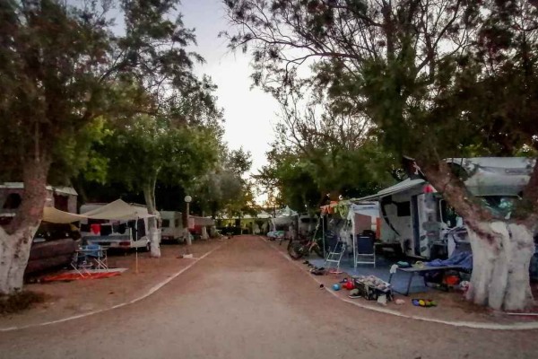 Χαμός στην Κρήτη: Πατέρας χτύπησε ομαδάρχη γιατί ζήτησε από το παιδί του να φορέσει μάσκα!