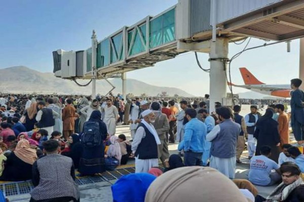 Αφγανιστάν: Εντολή να επιστρέψει στην Αθήνα το αεροσκάφος της Π.Α - Πώς θα απεγκλωβιστούν τα άτομα ελληνικού ενδιαφέροντος