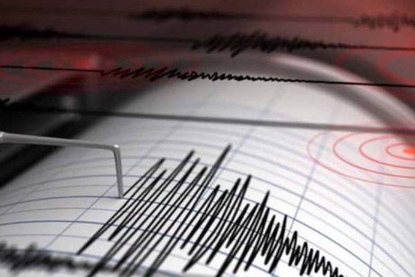 Σεισμός στην Ηλεία, την ώρα που φλέγεται!