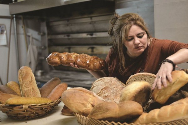 Αυξήσεις «φωτιά» σε βασικά προϊόντα, ακόμα και στο ψωμί - Ποιοι οι λόγοι