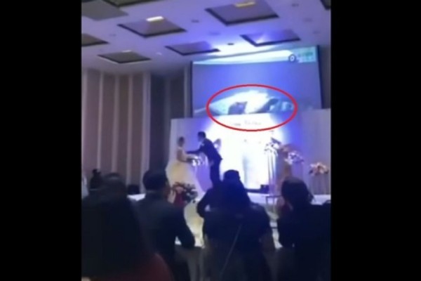 Γαμπρός τίναξε τον γάμο στον αέρα! Το απαγορευμένο βίντεο της νύφης που έπαιξε στα video wall (Video)