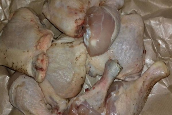 Προσοχή! Γιατί κινδυνεύετε με δηλητηρίαση από το κοτόπουλο
