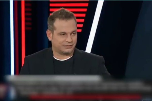 Ντέμης Νικολαΐδης: Η αναφορά στη Δέσποινα Βανδή ως τωρινή του γυναίκα! (Video)