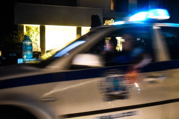 Συναγερμός στην Ανάβυσσο - Πυροβολισμοί με τρεις τραυματίες