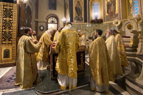 Ζάκυνθος: Σε αργία 14 αρνητές ιερείς – Για 