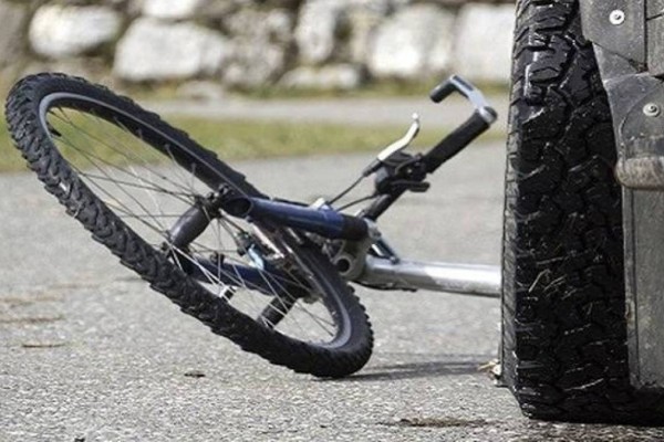 Ηλεία: Τραγωδία με ποδηλάτη που παρασύρθηκε από φορτηγο και βρέθηκε νεκρός 1,5 χλμ μακριά από το σημείο