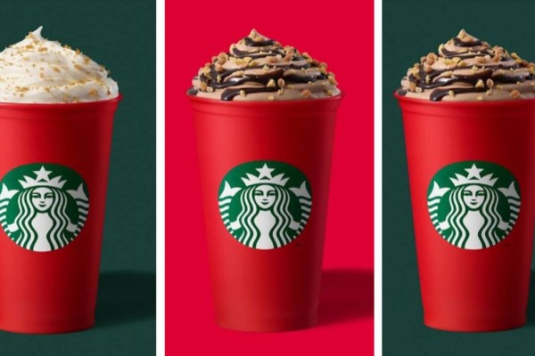 Starbucks: Τώρα, ήρθε η στιγμή να απολαύσουμε τις γιορτές!