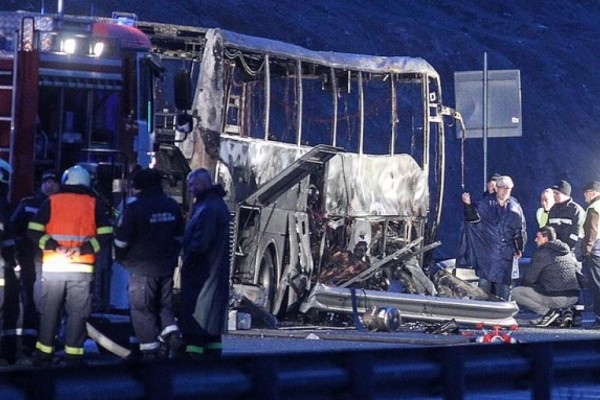 Βουλγαρία: Στους 46 οι νεκροί από το φονικό τροχαίο με το λεωφορείο που τυλίχθηκε στις φλόγες - Πώς σώθηκαν οι επιζώντες (photo-video)