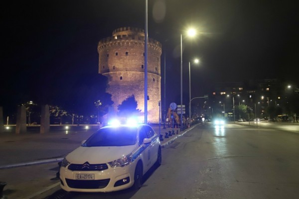 Θρίλερ στη Θεσσαλονίκη: Ανήλικοι κρατούσαν όμηρο 33χρονο