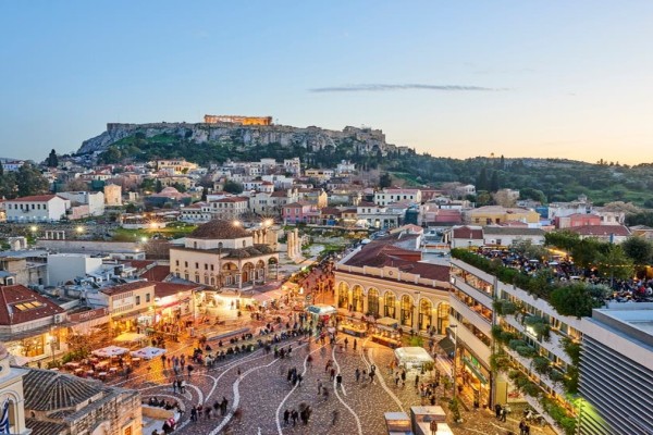 Τα πιο περίεργα πράγματα που μπορείς να κάνεις στην Αθήνα