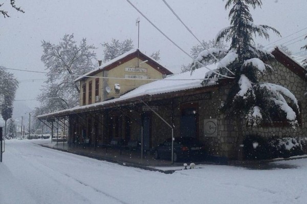 Η φωτογραφία της ημέρας: Στα λευκά και τα Καλάβρυτα!