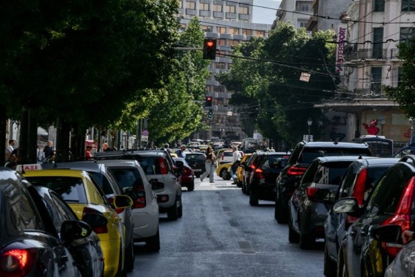 Κυκλοφοριακό κομφούζιο στην Αττική: «Έμφραγμα» στον Κηφισό - Που παρατηρούνται τα μεγαλύτερα προβλήματα