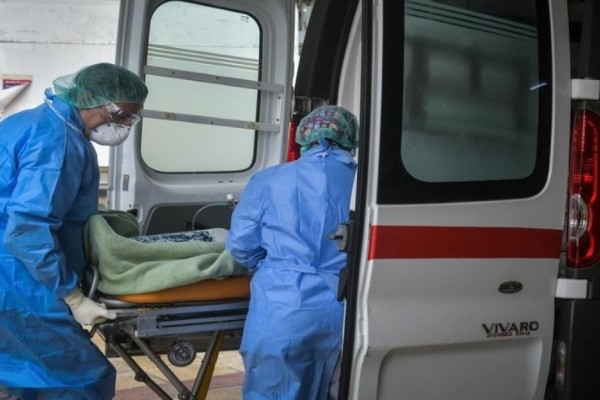 Κορωνοϊός - Κοζάνη: Νεκρή 36χρονη ανεμβολίαστη