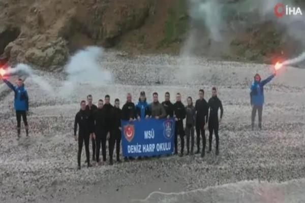 Καστελόριζο - Σάλος με το προκλητικό βίντεο Ακάρ: Τούρκοι φαντάροι απειλούν ότι φτάνουν στο νησί κολυμπώντας