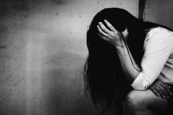 Φρίκη δίχως τελειωμό στη χώρα: Ποινική δίωξη για ομαδικό βιασμό φοιτήτριας στον Βόλο