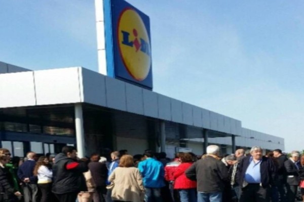 Τεράστια είδηση για τα Lidl: Η είδηση που περίμεναν πάνω από 2.000.000 Έλληνες!