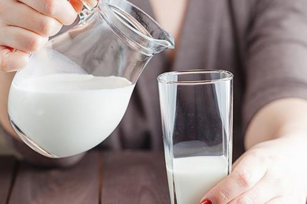 Πόσο επικίνδυνο είναι να πίνετε γάλα κάθε μέρα;