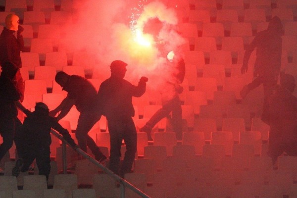 Χαλκίδα: Με ποινικό παρελθόν για οπαδική βία ο 41χρονος πατέρας που δέχτηκε επίθεση με ρόπαλα (video)