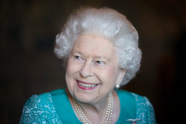 «Νεκρή η Βασίλισσα Ελισάβετ»: Απόλυτος τρόμος μετά την τελευταία είδηση!