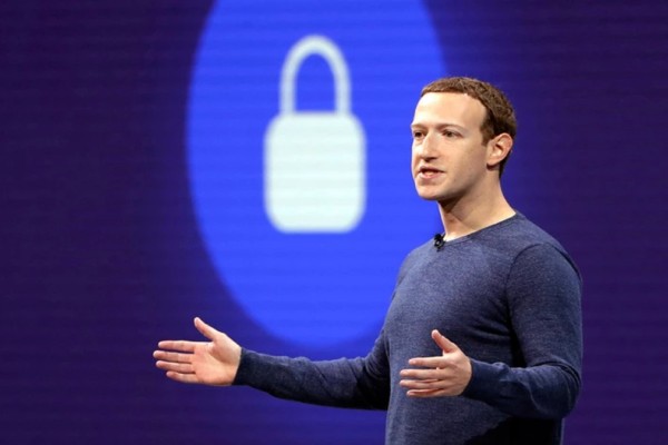 Σε παρακμή το Facebook; Πτώση στους ημερήσιους χρήστες για πρώτη φορά σε 18 χρόνια – Πόσα δισ. χασούρα είχε ο Ζούκερμπεργκ